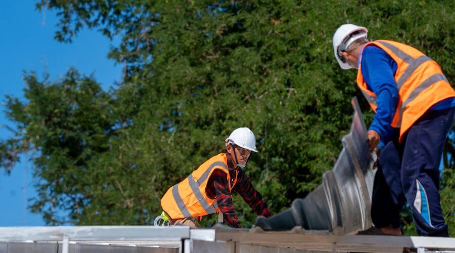 Professional Flat Roofing Installation in Christopher, IL